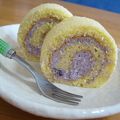 つくしぐみ's cooksnap of when they made しっとりふわふわ＊メープルちーず苺ロール＊.