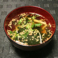 まいちゃん☆★'s cooksnap of when they made 速攻完成！かにかまとワカメの中華風スープ.