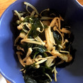 もんすけまま's cooksnap of when they made ワカメが旬♪えのきとワカメの炒めもの.