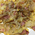 punga's cooksnap of when they made 玉ねぎとベーコンの卵とじ.