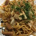 オー美味しいご飯's cooksnap of when they made こてっちゃんで！簡単ホルモン焼きそば♡.