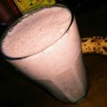 すみま～る's cooksnap of when they made ＊春のおやつ＊いちごとばななのスムージー.