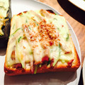 kaokaofood's cooksnap of when they made 焼豚ときゅうりマヨ和えトースト.