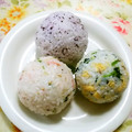 えれぼん's cooksnap of when they made ほうれん草と卵のおにぎり.