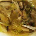 クックOYTSP1☆'s cooksnap of when they made きのことレタスのスープ.
