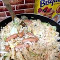 萌侑誠明's cooksnap of when they made 豊潤ウインナーのレタスチャーハン.