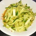 ひとみn♪'s cooksnap of when they made きゅうりとチーズのキムチ和え.