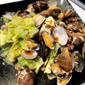 ぐるりママ's cooksnap of when they made キャベツを敷いてあさりの酒蒸し.