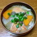 よっⓒ犬's cooksnap of when they made 鮭・きのこ・根菜の◆和風ごま味噌スープ◆.