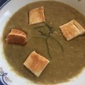 nefertiti2's cooksnap of when they made オランダ伝統料理　『豆スープ』.