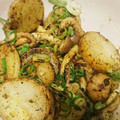 かとよーこ's cooksnap of when they made しめじとじゃがいものカレーマヨ炒め.