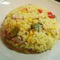 はなもぐら87's cooksnap of when they made 腹ペコ男子パクパク！炊飯器カレーピラフ☆.