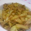 ぽんぷー's cooksnap of when they made キャベツたっぷりバター醤油.