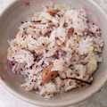 ぴんくエレファント's cooksnap of when they made 魚缶で塩昆布とゆかりのさっぱり混ぜご飯.