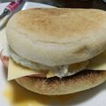 △ゆっきー△'s cooksnap of when they made 簡単！エッグマックマフィン風サンド.