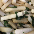 meym1128's cooksnap of when they made 香る♪大根と大葉の胡麻油炒め.
