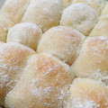 はやとっちかあさん's cooksnap of when they made みるくちぎりパン 簡単.