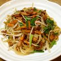 chou*'s cooksnap of when they made 簡単麺レシピ！中華麺でパリとろ焼きそば.