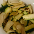 ももpppp's cooksnap of when they made あっというま♪ズッキーニとエリンギで一品.