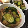 __kana__'s cooksnap of when they made 豚バラときゅうりの炒め物.