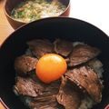 はちぞうさん's cooksnap of when they made 男飯 フライパンで簡単 ローストビーフ丼.