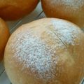 クレセンツ's cooksnap of when they made プチミルクパン。（ＨＢ使用低温発酵）.