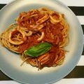 むぎめぐ's cooksnap of when they made イカのワタでコクうま☆トマトソースパスタ.