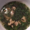 涼月花's cooksnap of when they made 異常に美味しいモロヘイヤと鶏皮のスープ.