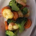 ピンクハロ's cooksnap of when they made 海老とブロッコリーの塩麹カレー炒め♪.