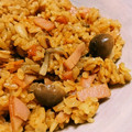 桔梗の芽's cooksnap of when they made レンジで簡単♪きのこのカレー炒飯♡.