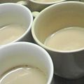 夜乃もえぎ's cooksnap of when they made 生クリームなしで～♪　ミルクティープリン.