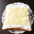 れぽっと's cooksnap of when they made 水切りヨーグルトで☆チーズケーキトースト.
