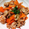 どんぐり☆彡's cooksnap of when they made 豚肉と玉ねぎ、にんじんの甘辛醤油炒め.