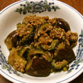 よよっち♪'s cooksnap of when they made ナスとゴーヤの挽き肉炒め.