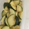 おみつ38's cooksnap of when they made 超簡単！！レンチンズッキーニの梅和え.