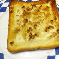 むぴょこぴょこん's cooksnap of when they made ❀くるみ*はちみつチーズトースト❀.