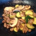 ノッツ's cooksnap of when they made 豚肉とズッキーニの塩麹炒め.