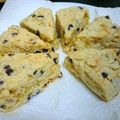 koropiyon's cooksnap of when they made フレッシュりんごの美味しいスコーン.