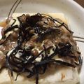 tomi8686's cooksnap of when they made 簡単！アレンジ！塩昆布で♪納豆マヨ冷奴♡.