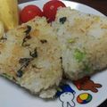 あゆたっくん's cooksnap of when they made 朝食❀間食に♪しらすとチーズの焼おにぎり.