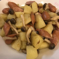 えゆみり's cooksnap of when they made じゃがいもとウインナーのマヨコンソメ炒め.