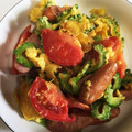 にゃこママ♪'s cooksnap of when they made ゴーヤのソーセージとトマトの玉子炒め♪.