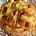 kome0516's cooksnap of when they made ベーコンとチーズのプルアパートブレッド.