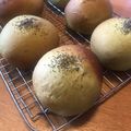 とみ家's cooksnap of when they made 甘納豆入り抹茶のふんわりパン.