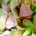 よっぴーmama's cooksnap of when they made 超簡単！レタスとハムのシャキシャキ炒め.