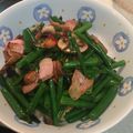 Yooboo's cooksnap of when they made にんにくの芽とベーコンのガーリック炒め.