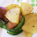 クック4H6SJQ☆'s cooksnap of when they made ☆じゃがいもとピーマンのコンソメ炒め☆.