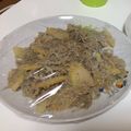 なたりo0's cooksnap of when they made 大量消費 セロリとしらす干しの炒めもの.