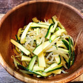 トミこむ's cooksnap of when they made もやしときゅうりのナムル.