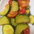 miyarossi's cooksnap of when they made トマトとズッキーニのイタリアンサラダ.